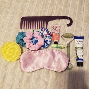 Wellness & Self Care Gift Bundle 10 Pk